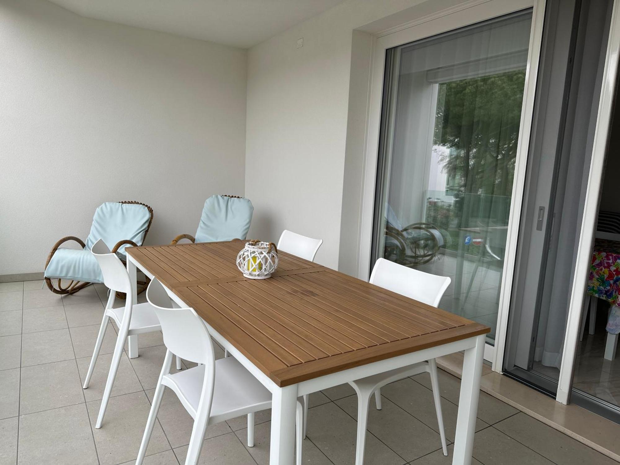 Agua Apartment With Beach Included Lido di Jesolo Exterior photo